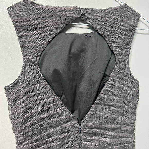 Adrianna Papell gorgeous dress size 6 - Picture 5 of 5